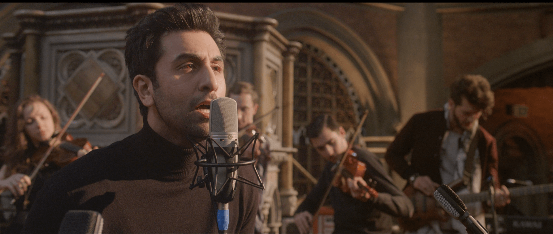 ae-dil-hai-mushkil-review-3