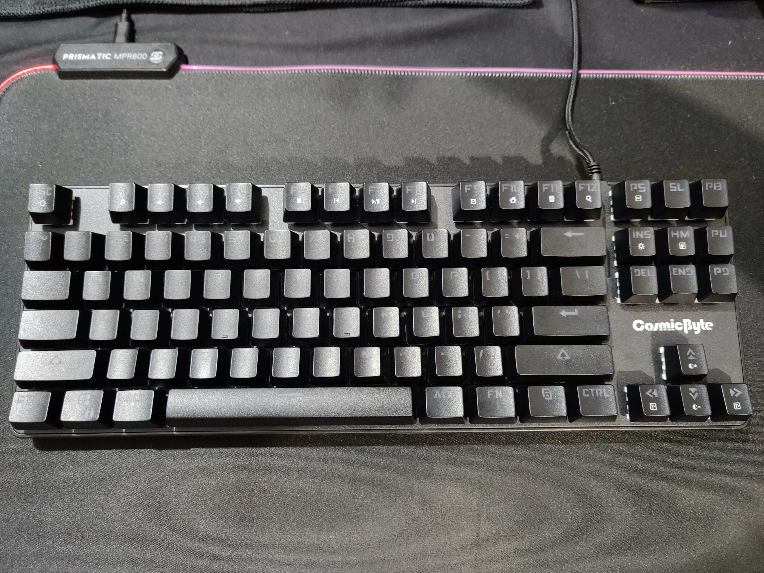 cosmicbyte-firefly-mechanical-keyboard-on-a-budget-6